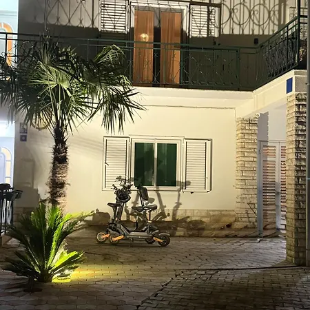 Velvet 2 Apartmán Biograd Na Moru